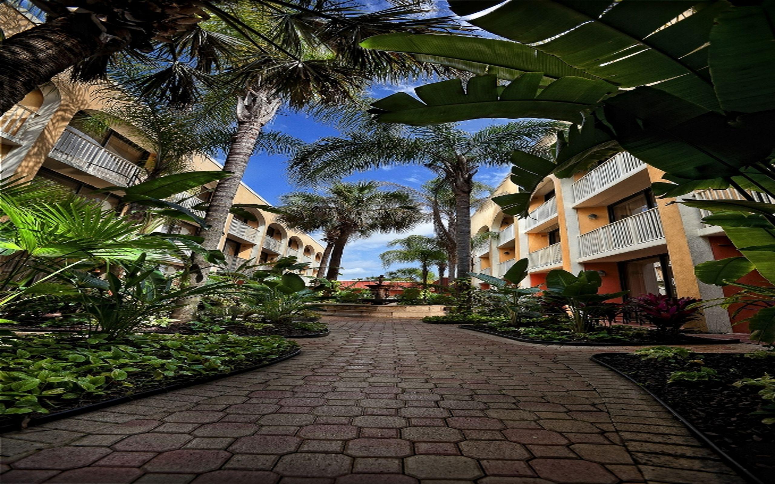 Westgate Towers Hotel Four Corners Buitenkant foto